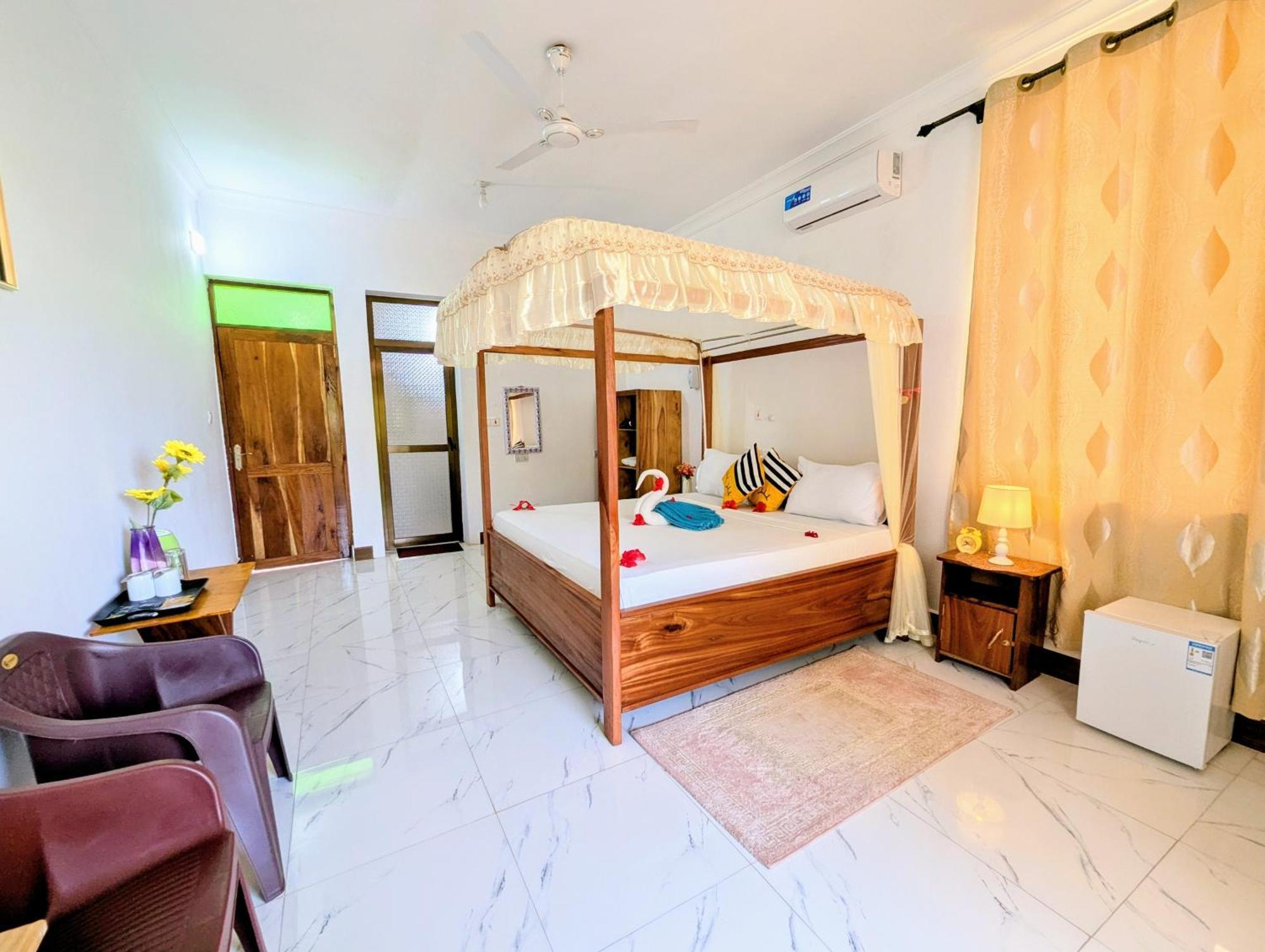 Hotell Blue Tides