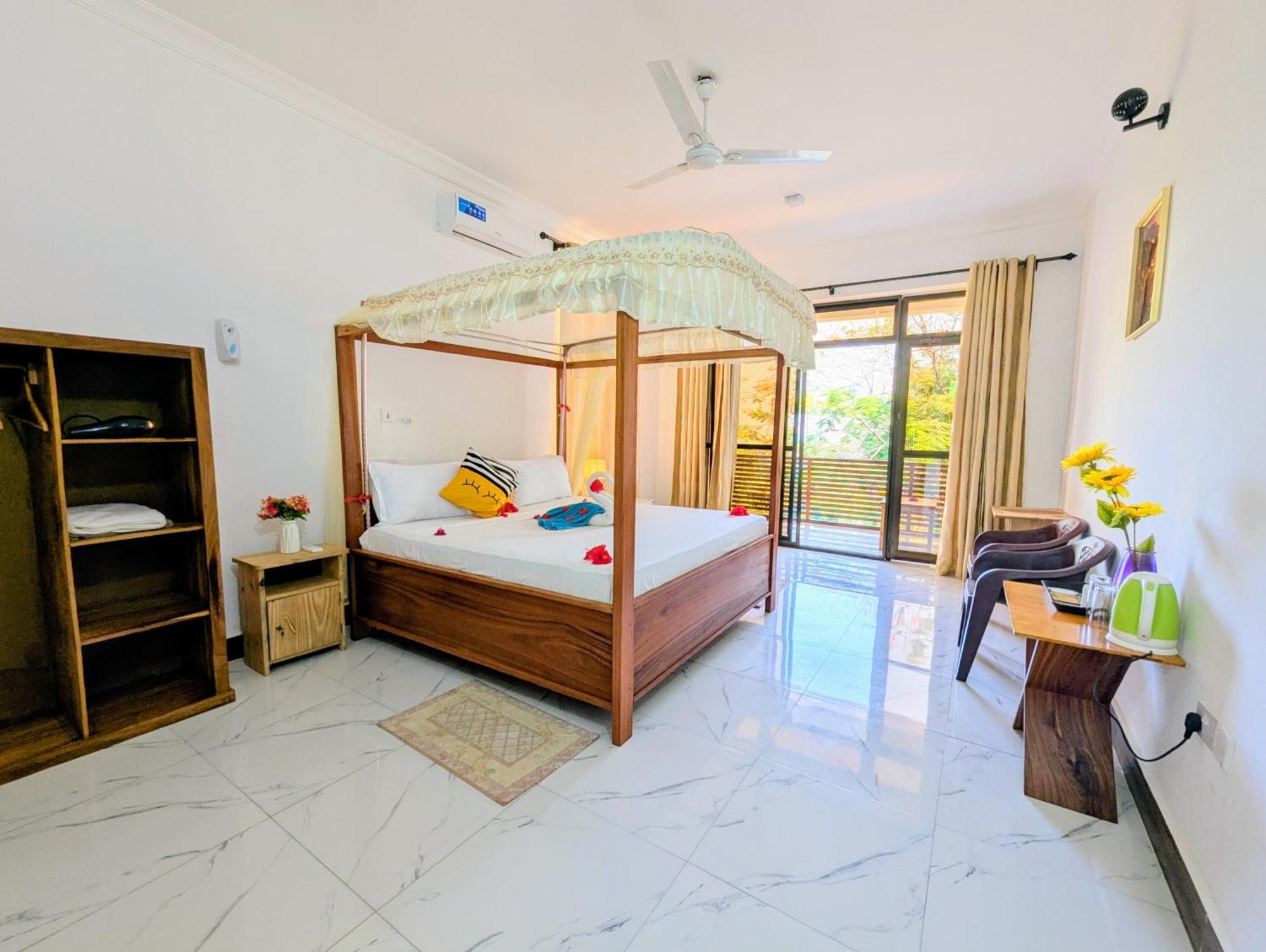 Hotell Blue Tides