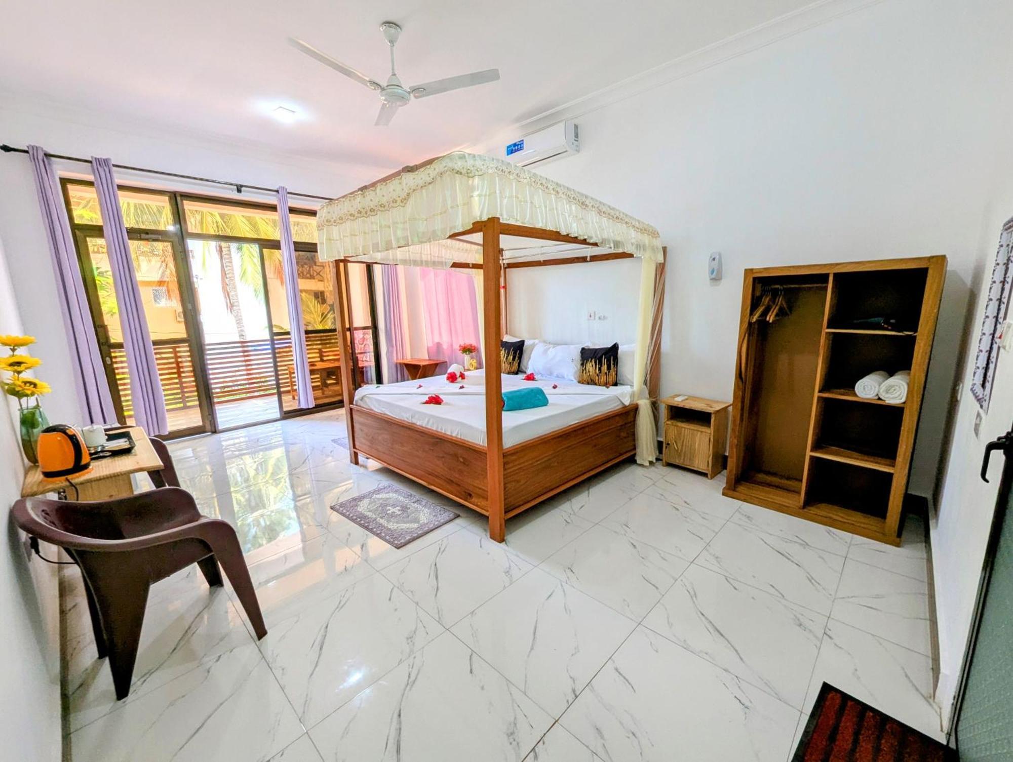 Blue Tides Hotell Nungwi